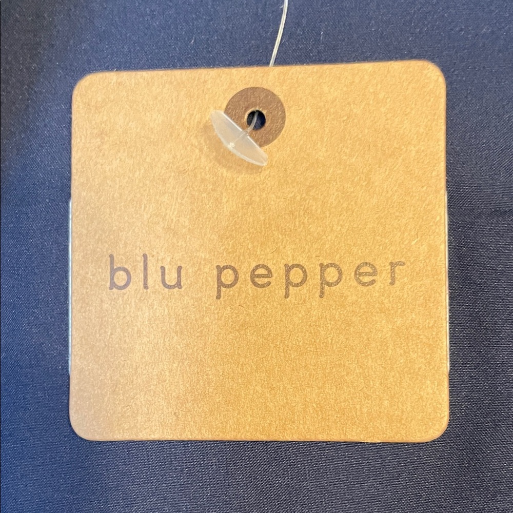 Blu Pepper Navy Bow  Front Quilted Zippered Puffer Vest - Picture 7 of 9